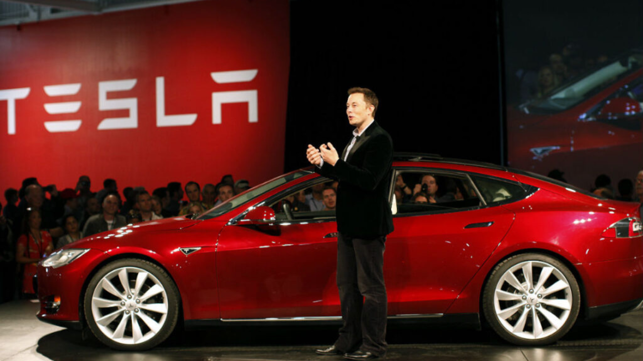 Tesla Car Soon in India: Elon Musk is going to meet the Union Minister, the company can start operations in India soon